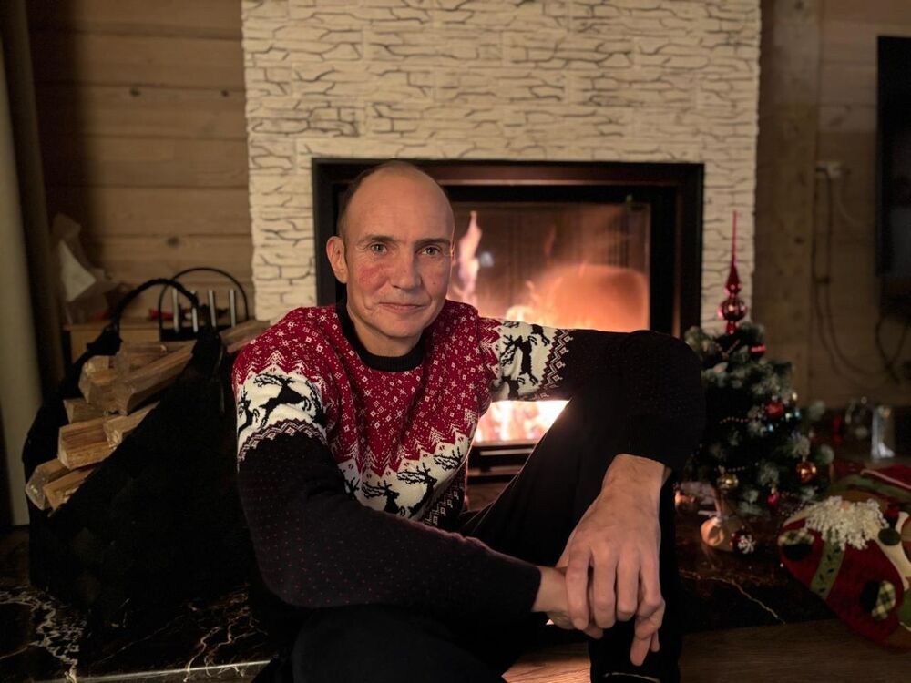  50915865  Pavel, 41 ,    -