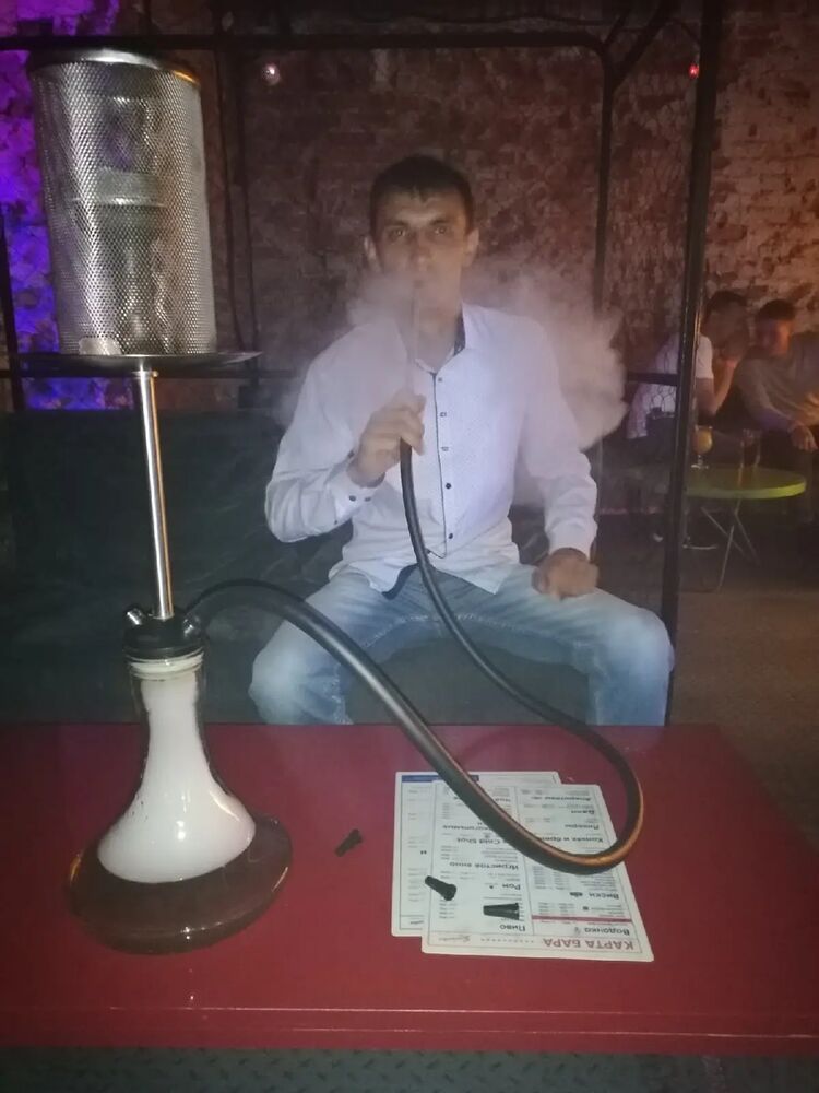  34630825  Zhenyok, 33 ,    