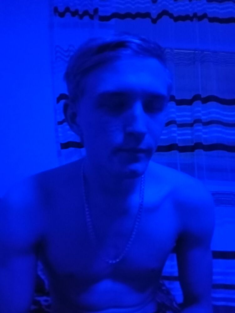  33385605  , 24 ,    