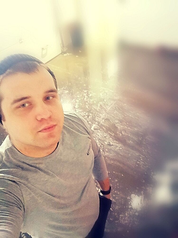  21203635  , 28 ,     