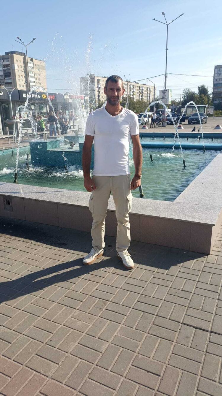  47897675  , 40 ,    