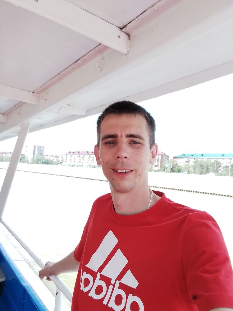  28529485  , 36 ,    