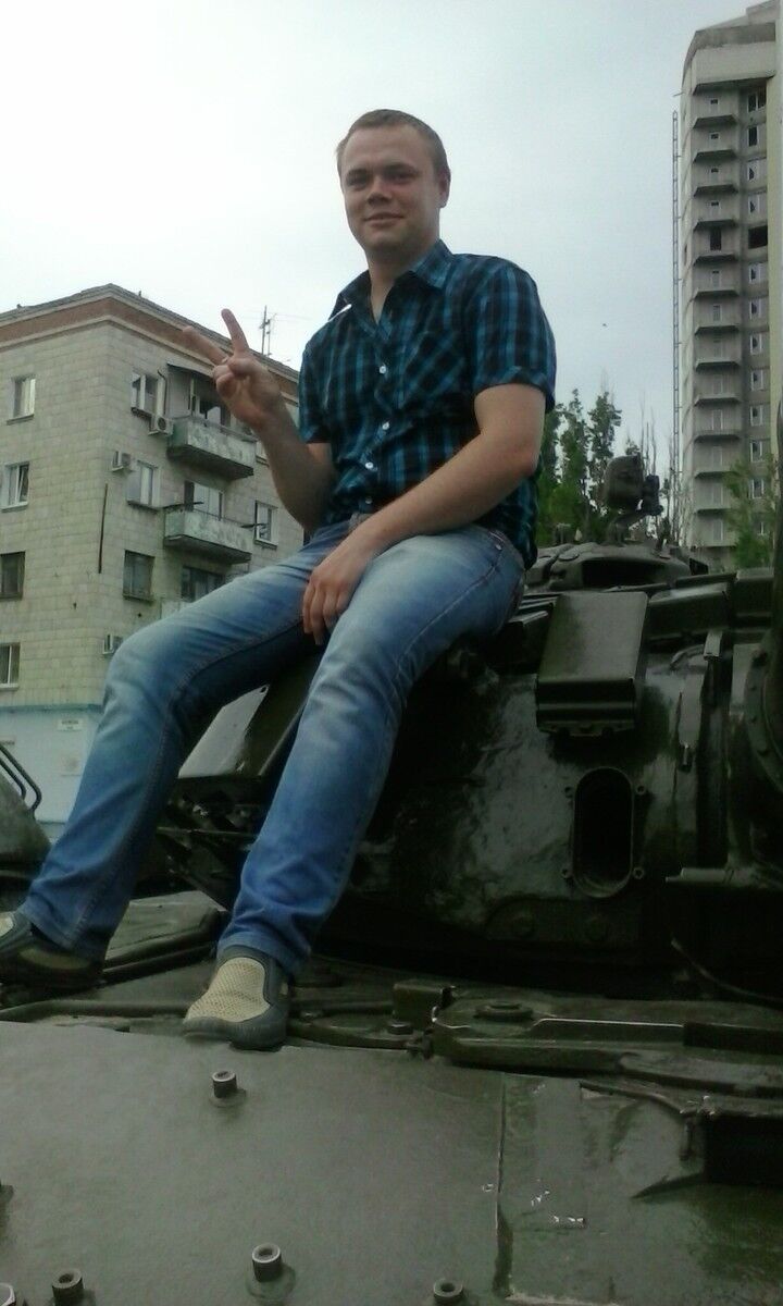  19722895  , 33 ,    