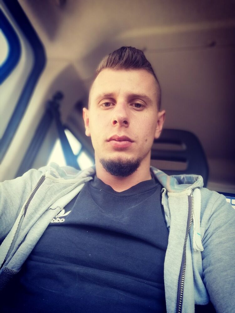  ,   Doru, 33 ,   ,   , c 