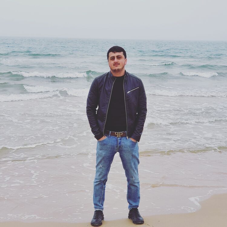  26578605  Murad, 31 ,     