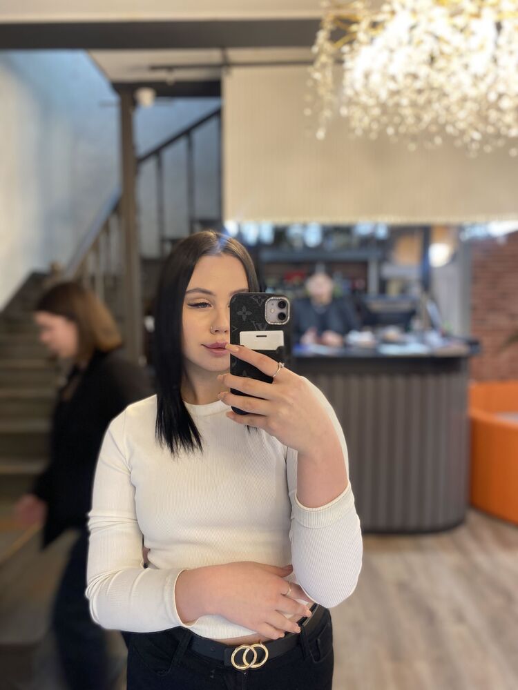  49577135  , 19 ,    