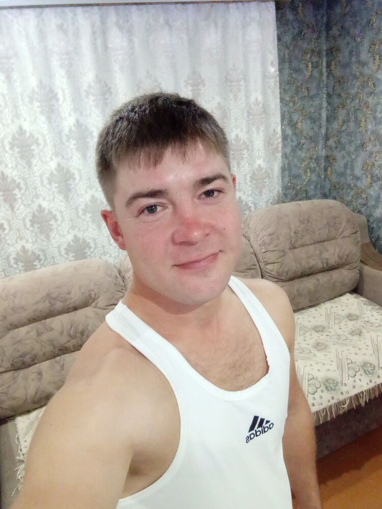  46818685  , 32 ,    