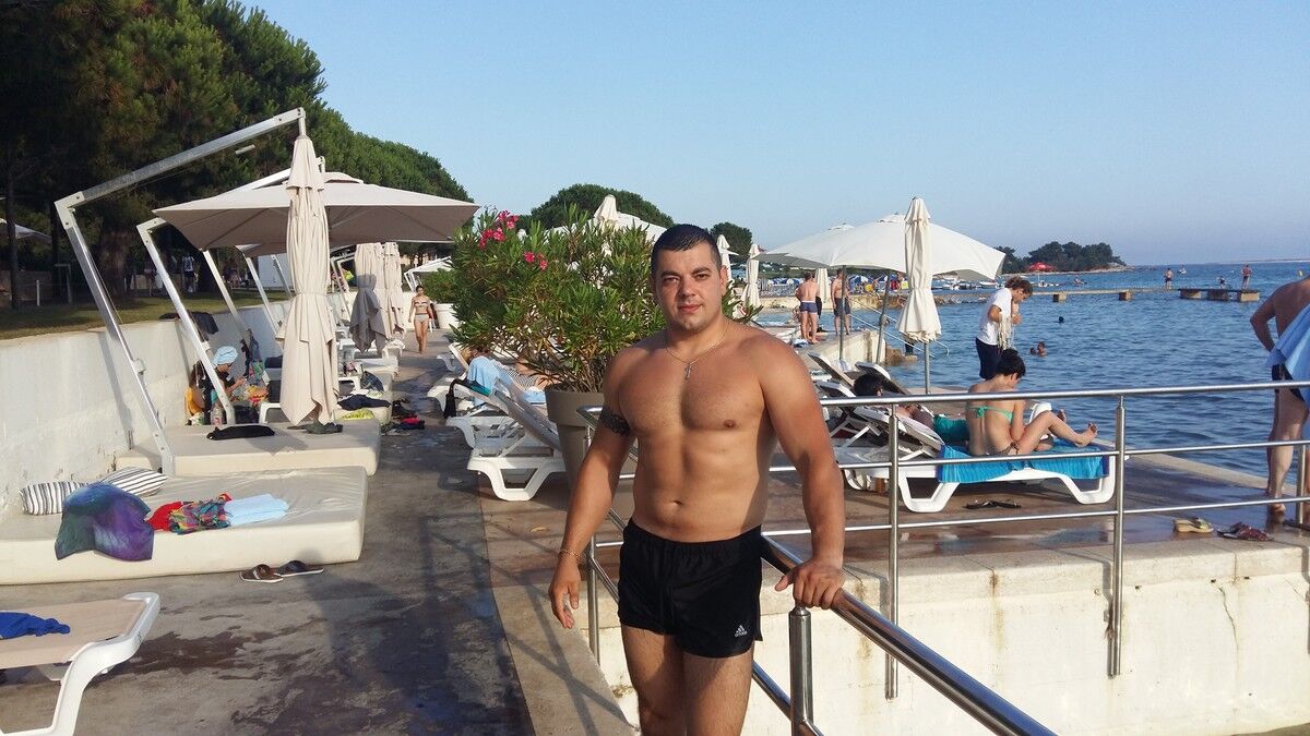 ���� 7831305 ������� �����, 43 ����, ���� ���������� � ������������