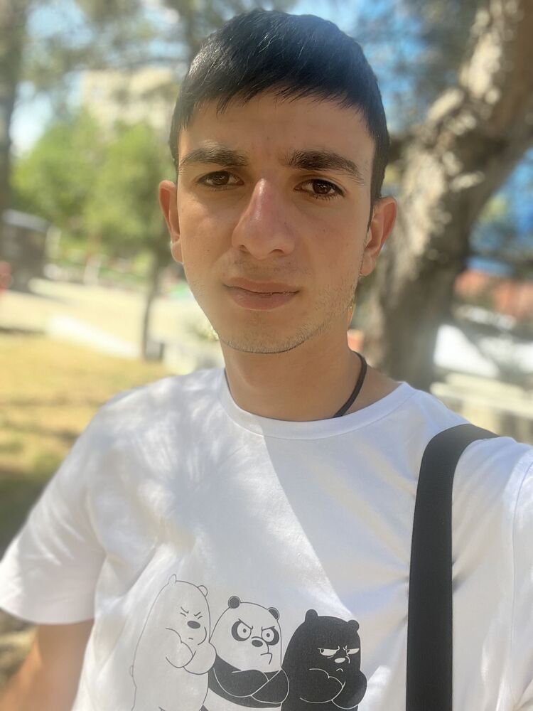  45544015  , 19 ,    