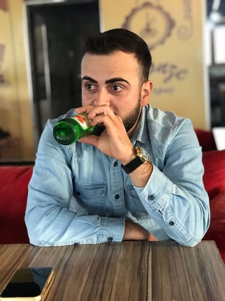  45236455  Fatih, 29 ,    