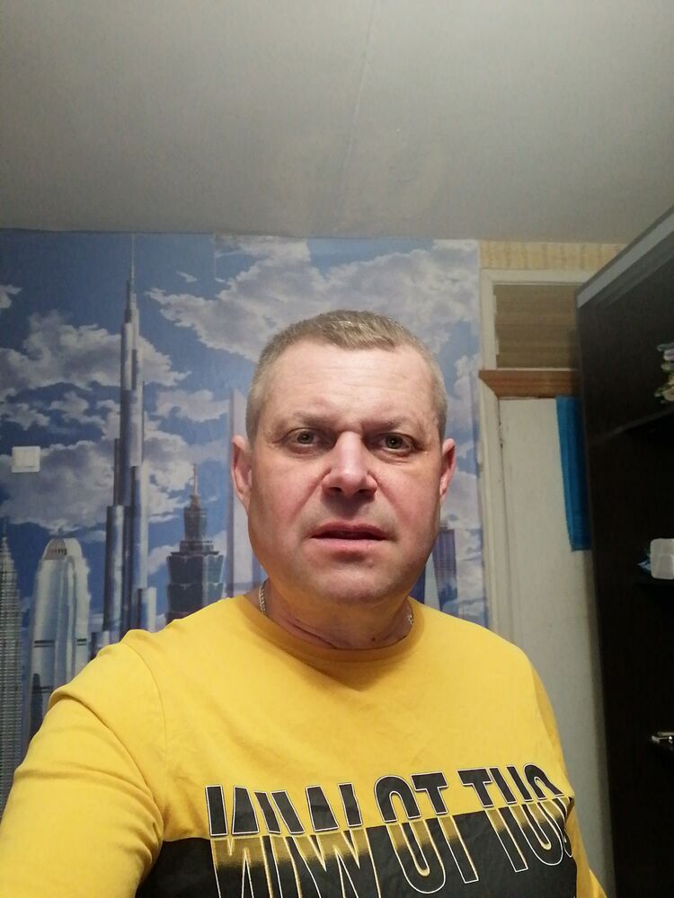  43910855  , 52 ,    