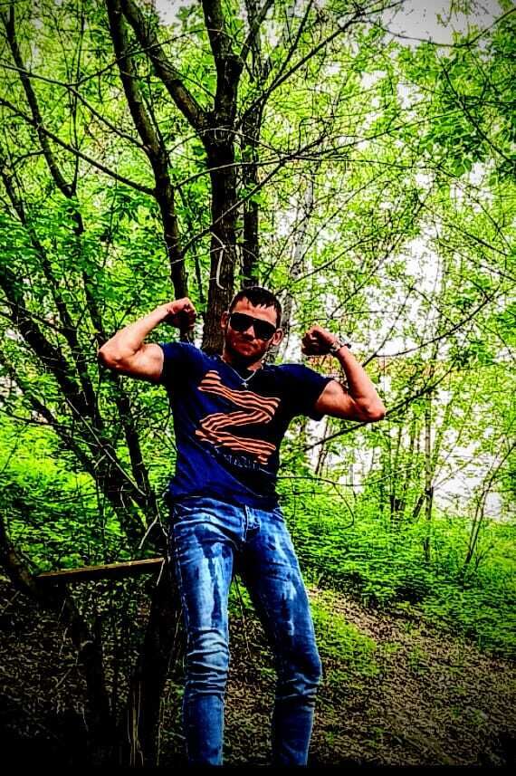  27540065  Artem, 25 ,    