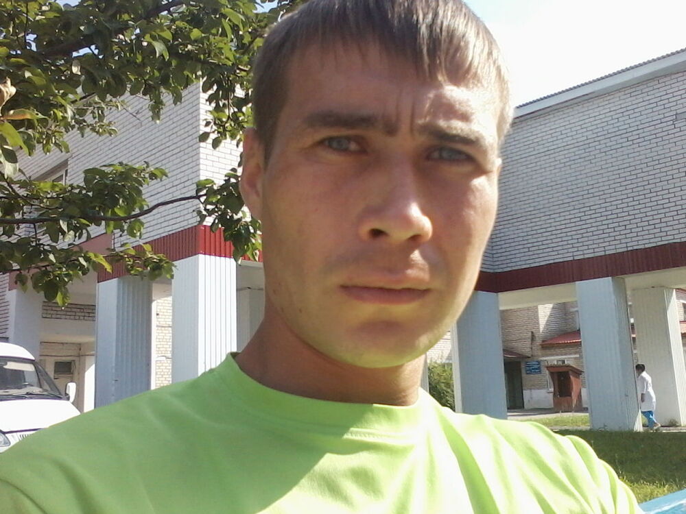  9549165  Nikolay, 40 ,    