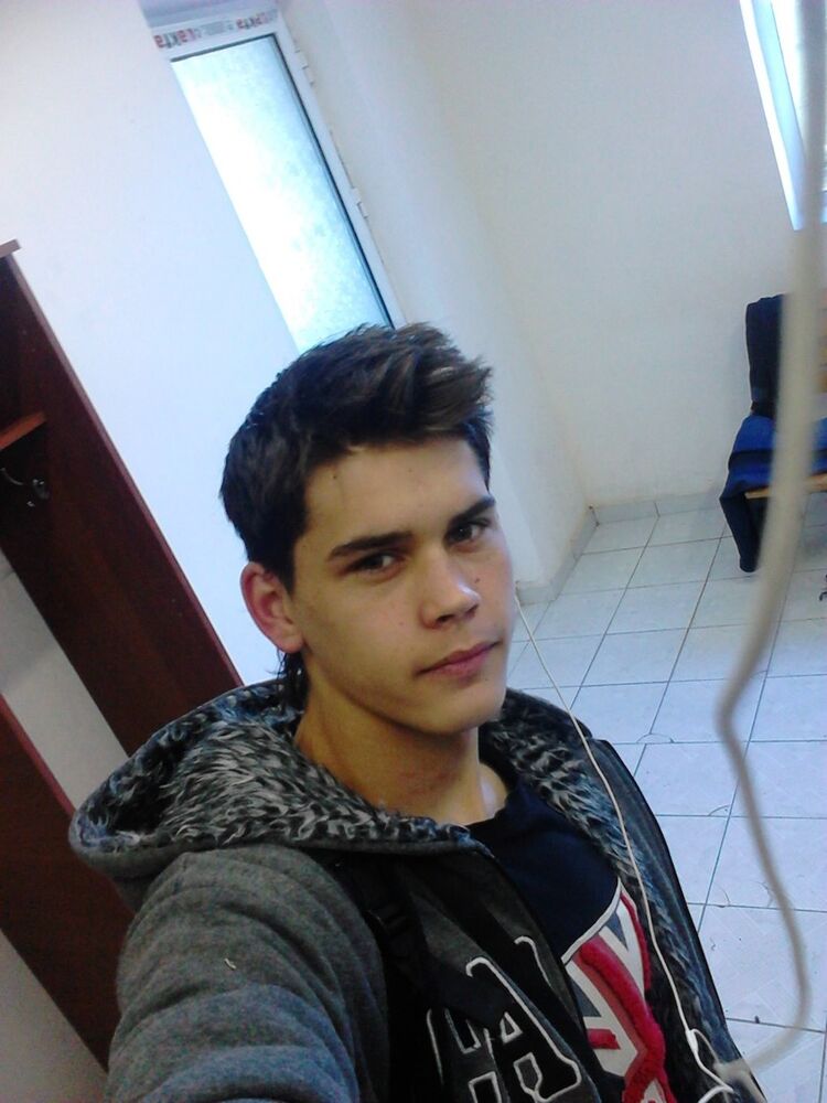  6239545  CEZAR, 30 ,    