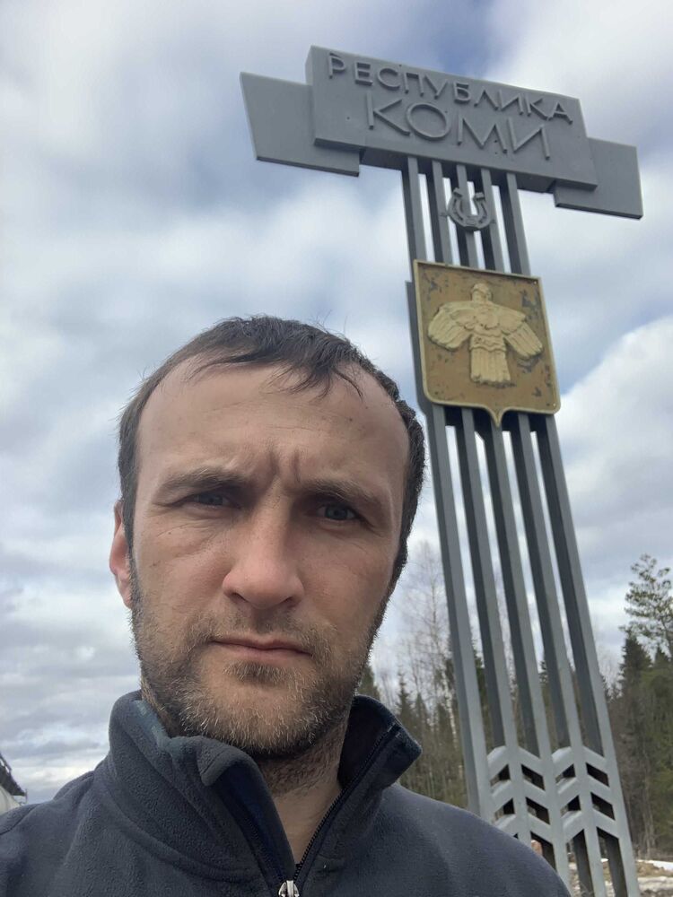  46453765  , 41 ,    