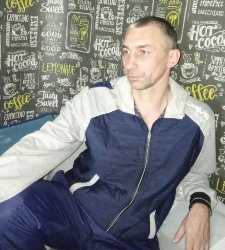  48128125  Evgeniy, 42 ,    