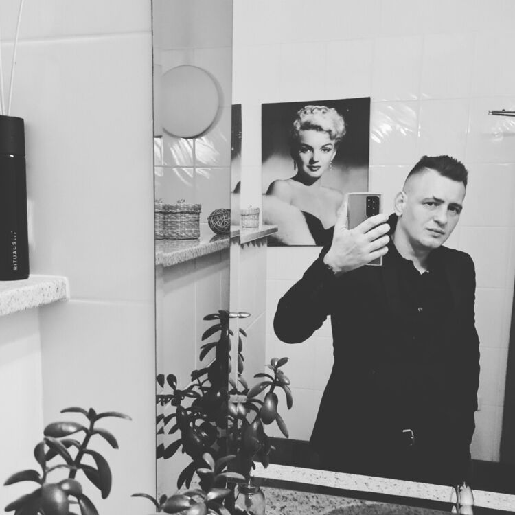  ,   Marko, 32 ,   ,   , 