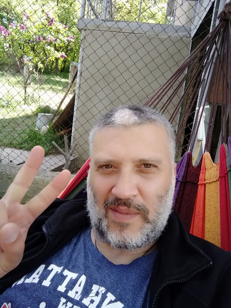  ,   Levan, 47 ,   ,   