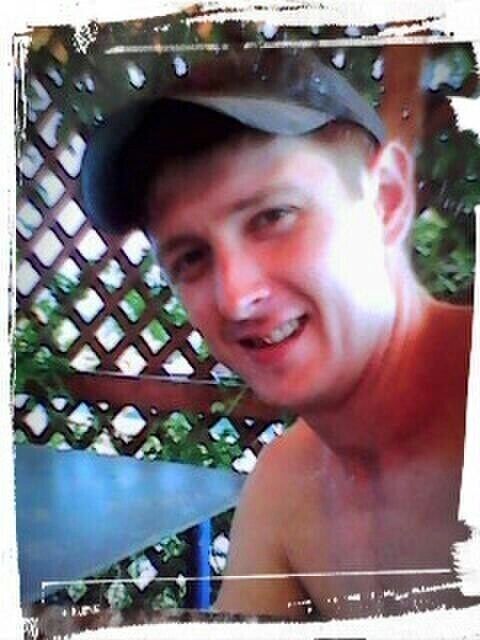  21287265  Andrei, 45 ,    