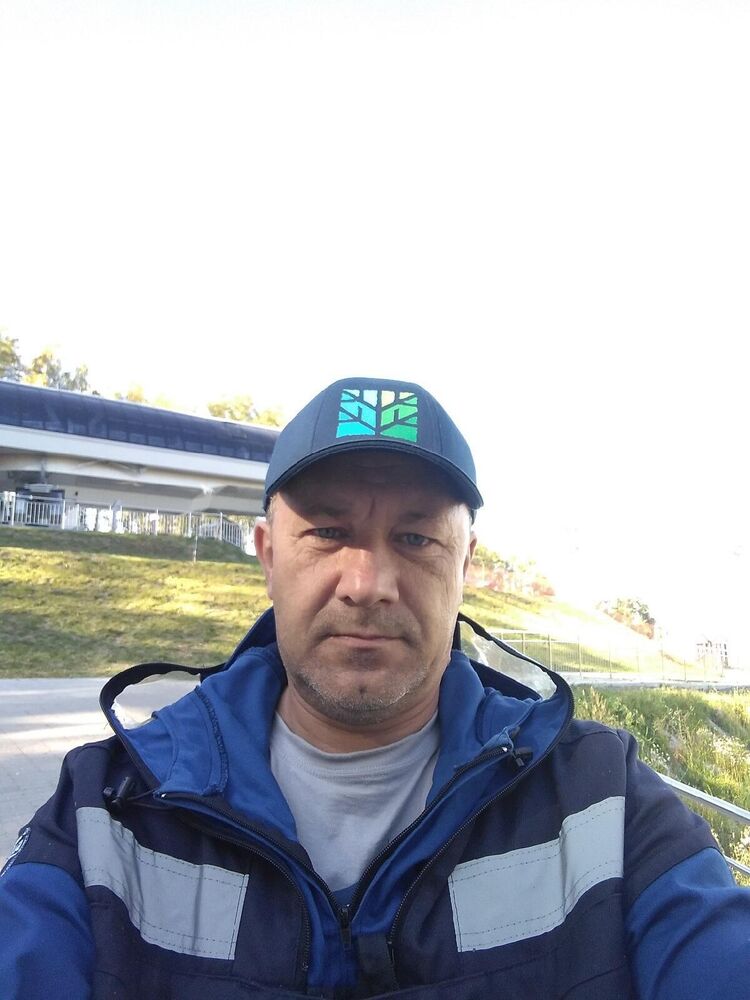  26923905  Evgeny, 51 ,    -