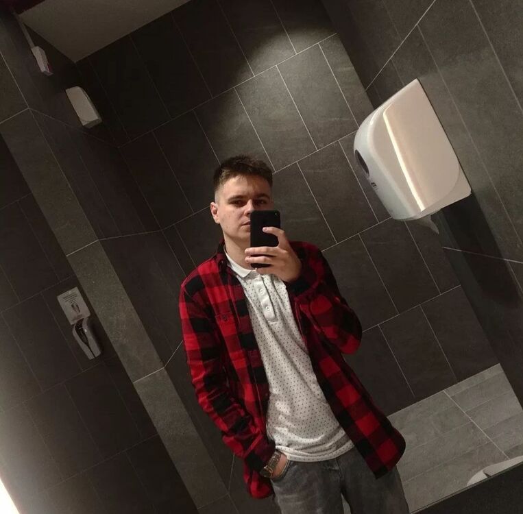  35210715  , 23 ,    