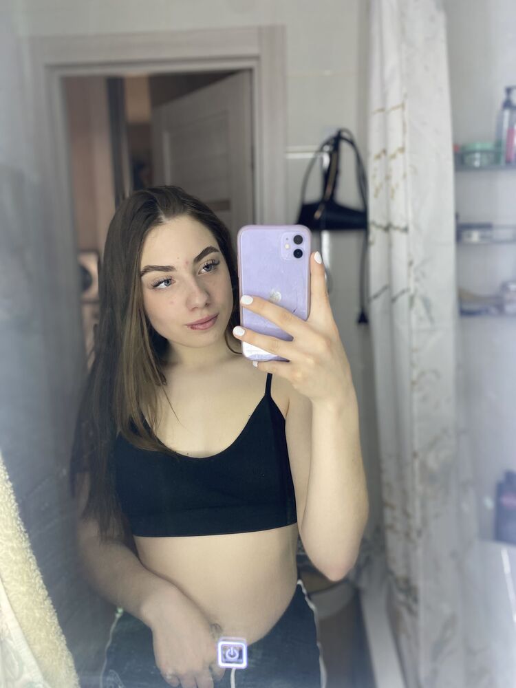  ,   Variusha, 20 ,   ,   