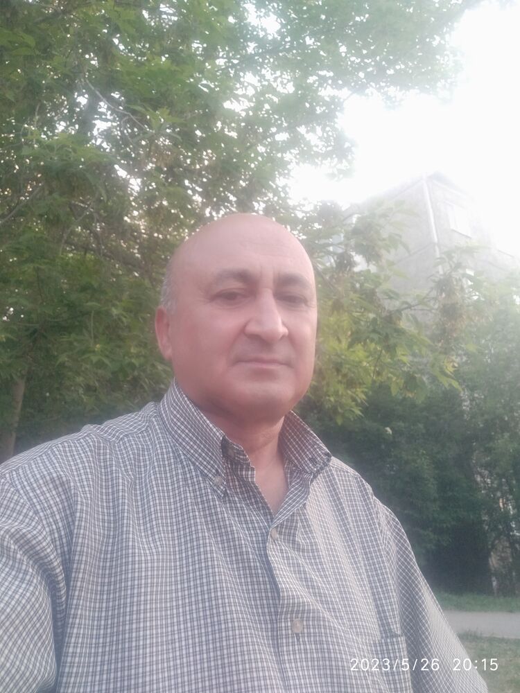  38847985  Ahmet, 60 ,    
