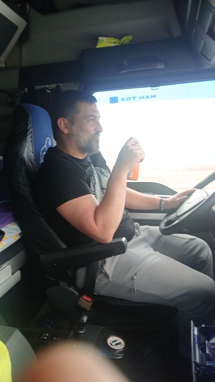  Zemun,   , 42 ,   ,   , c 