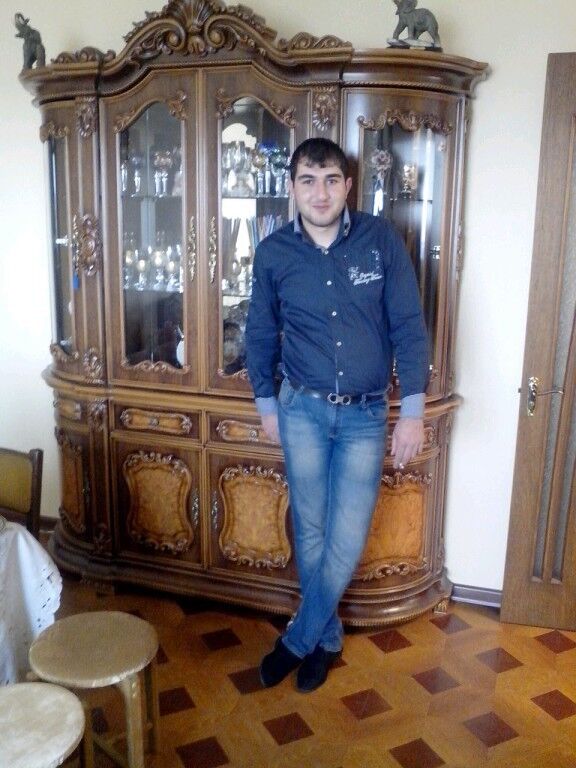  ,   ERVAND, 37 ,   ,   , c 