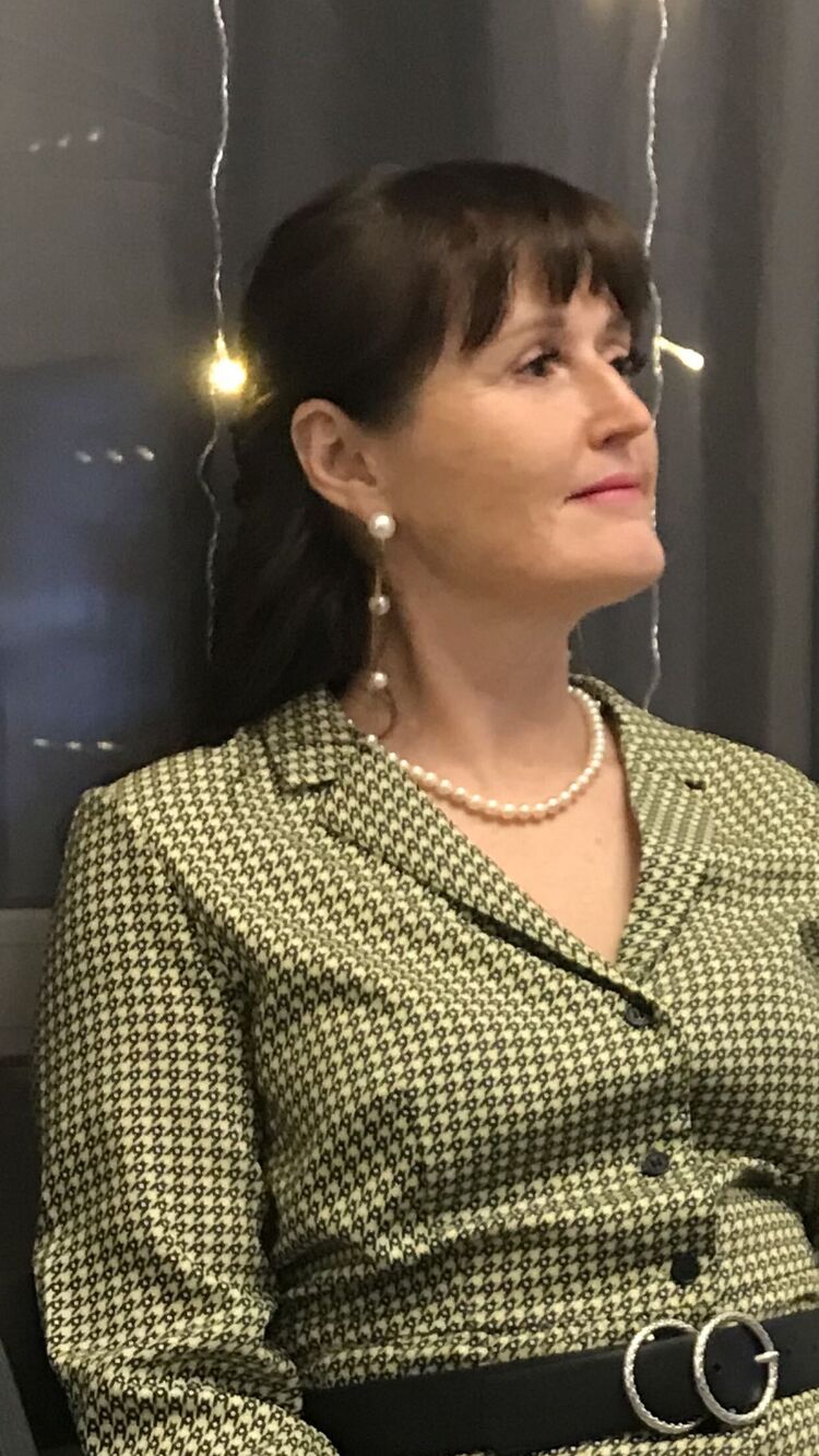  43527625  , 52 ,    -