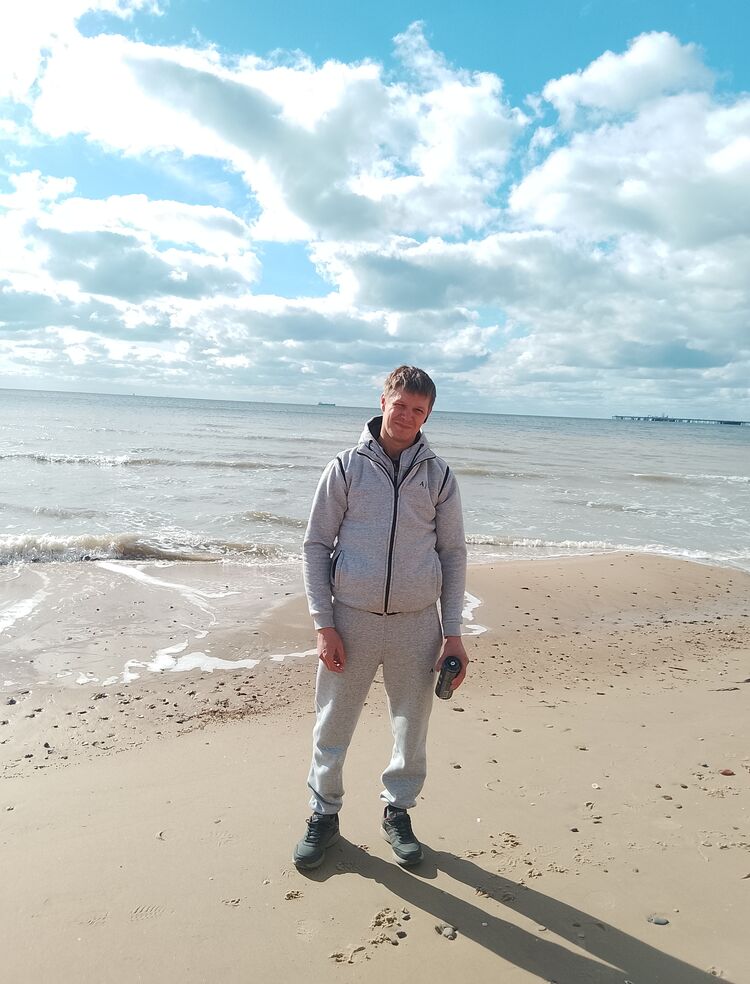  ,   Andrey, 39 ,   ,   