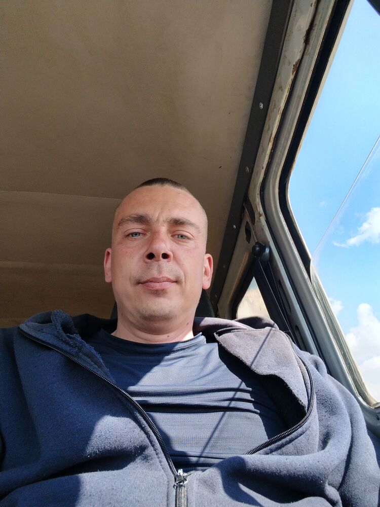  52753665  , 39 ,    