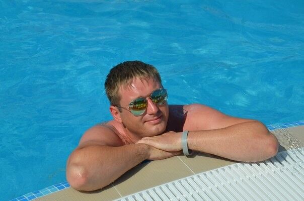  ,   Sergiy, 37 ,   ,   , c 