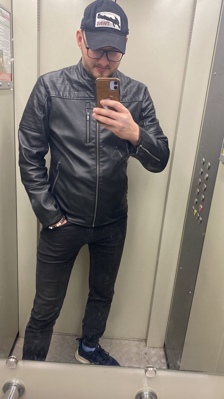  38272275  , 29 ,    