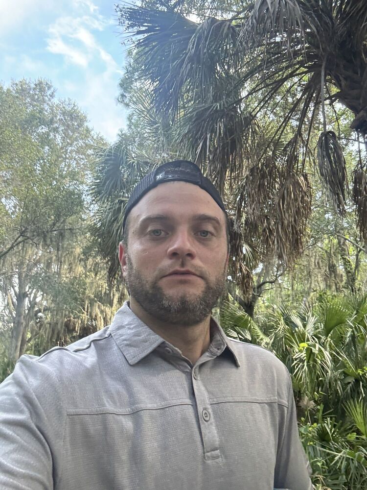  53573445  Roman, 35 ,    