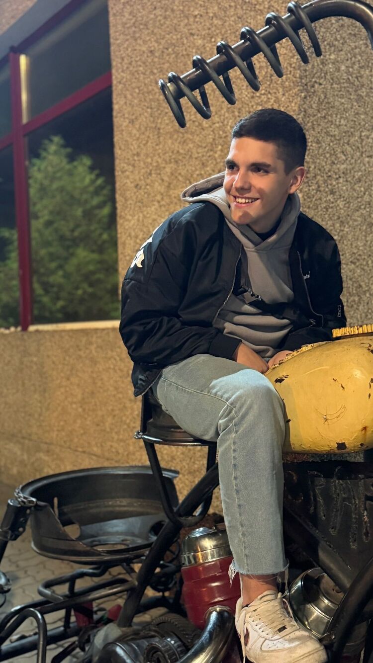  ,   , 20 ,   ,   