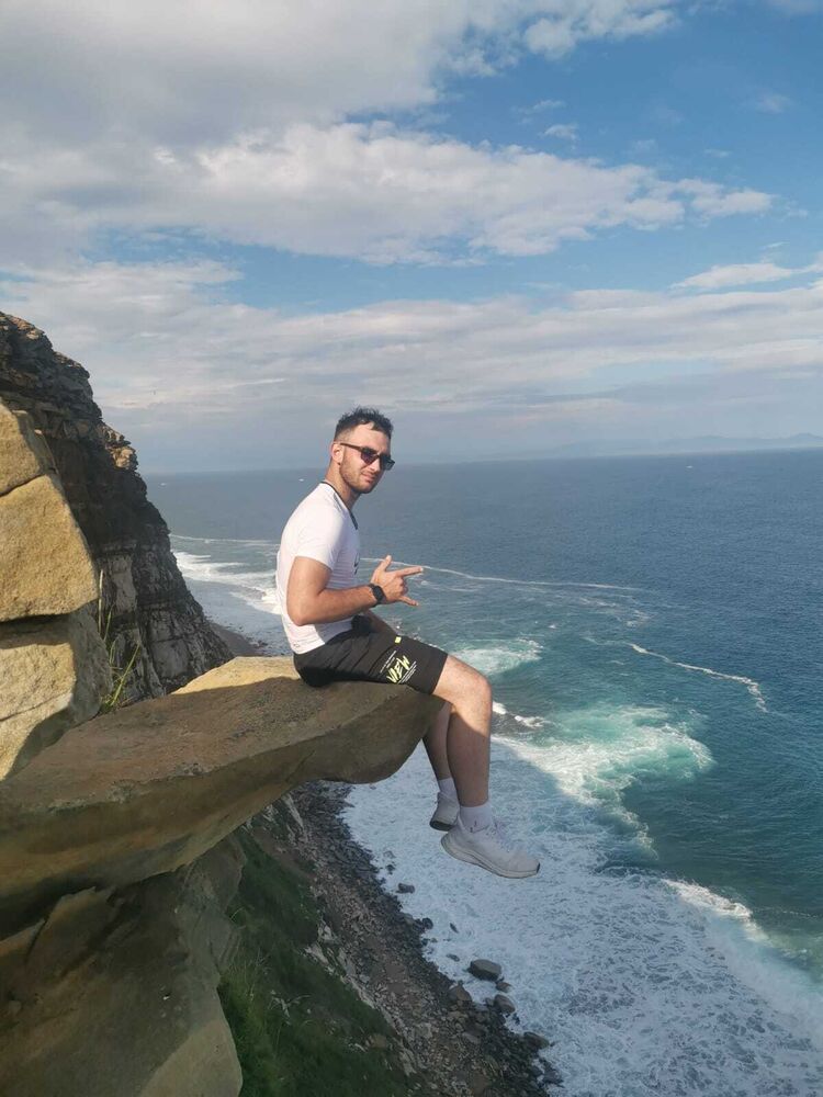  ,   Alexander, 25 ,   ,   , c 