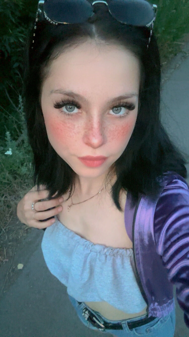  45018825  , 21 ,    