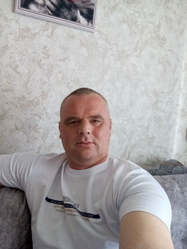  44533185  , 39 ,    -