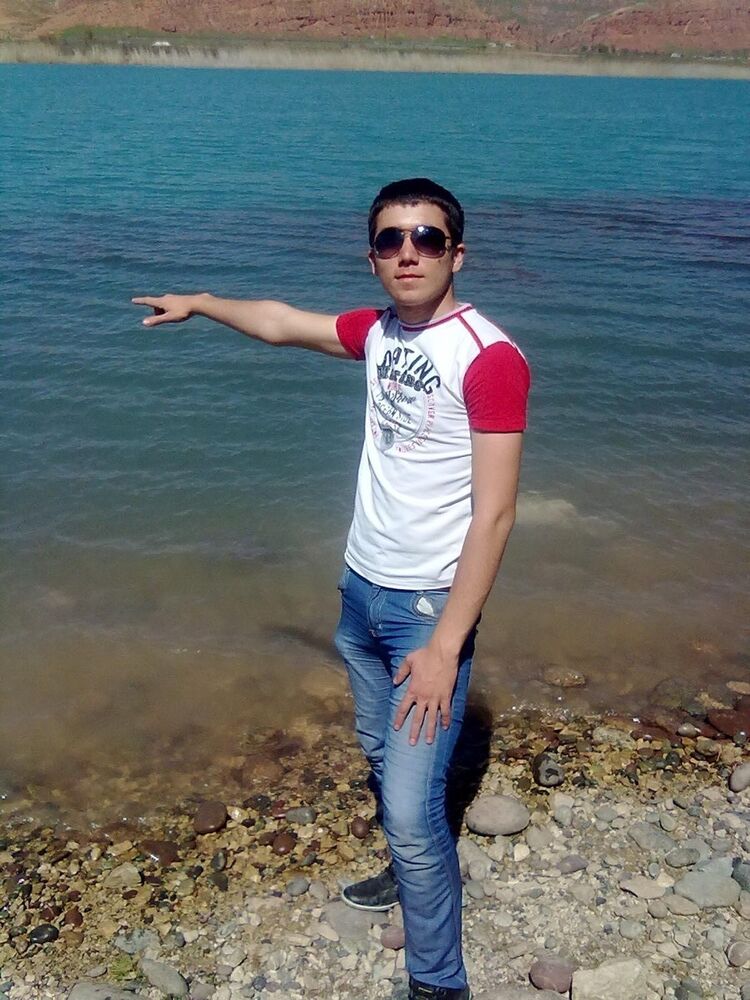  ,   Doni, 30 ,   ,   , c 