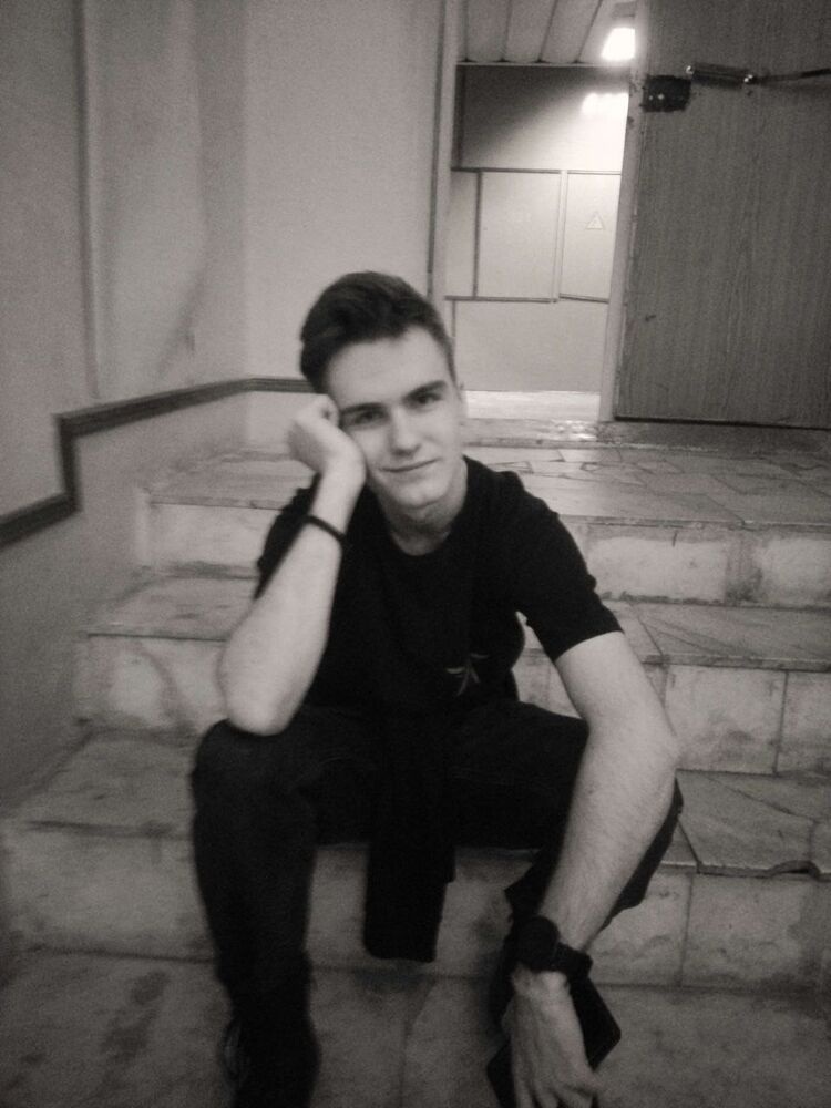  53793675  , 19 ,    