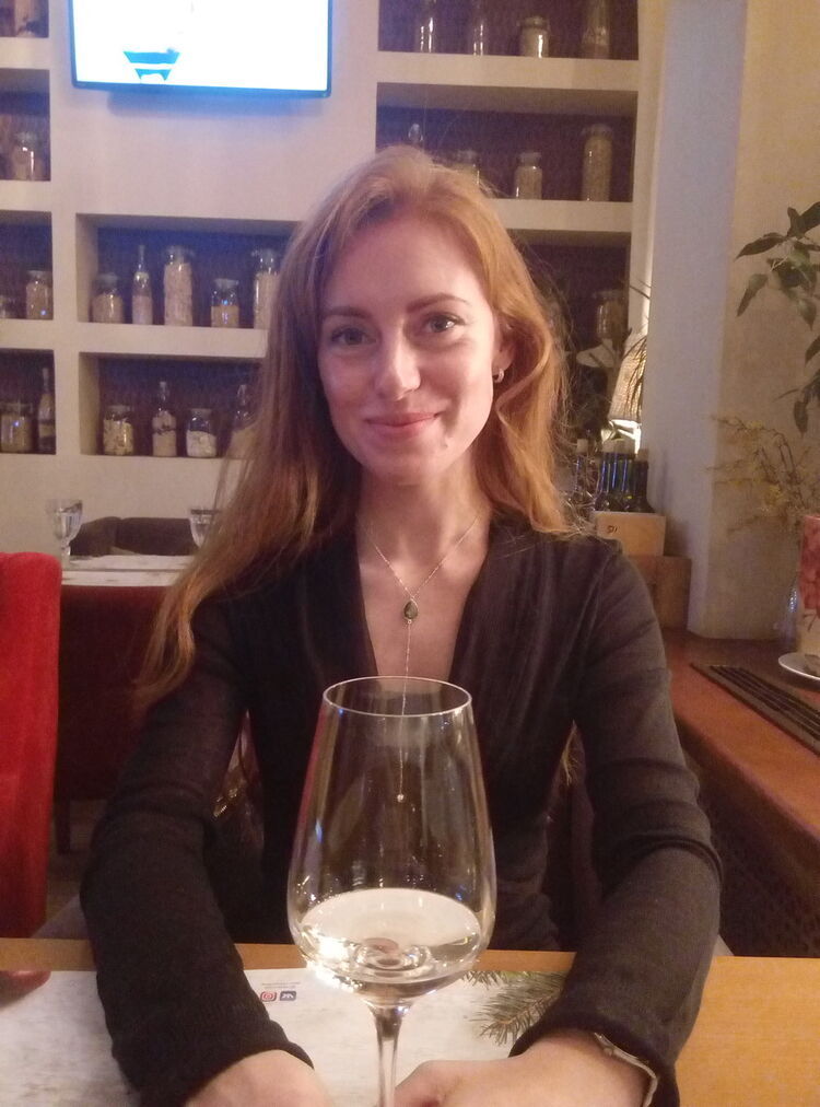  18508995  , 42 ,    -