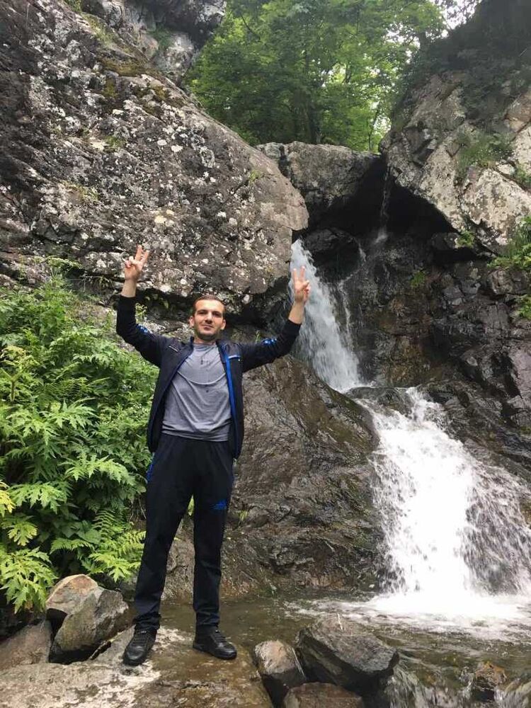  ,   Narek, 32 ,  