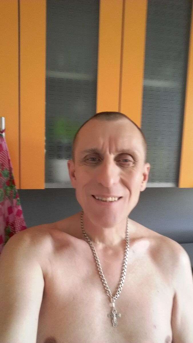  11687905  , 61 ,    