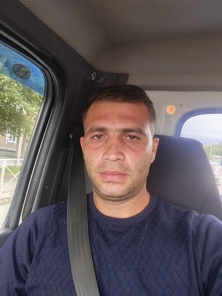  53268195  , 33 ,    