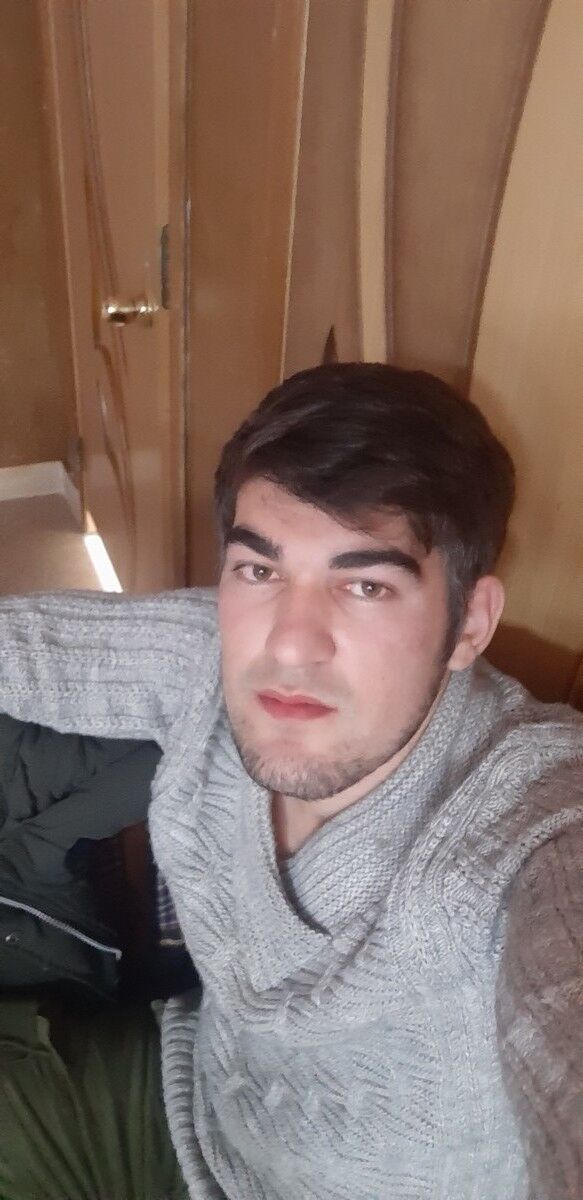  ,   Begzod, 29 ,   