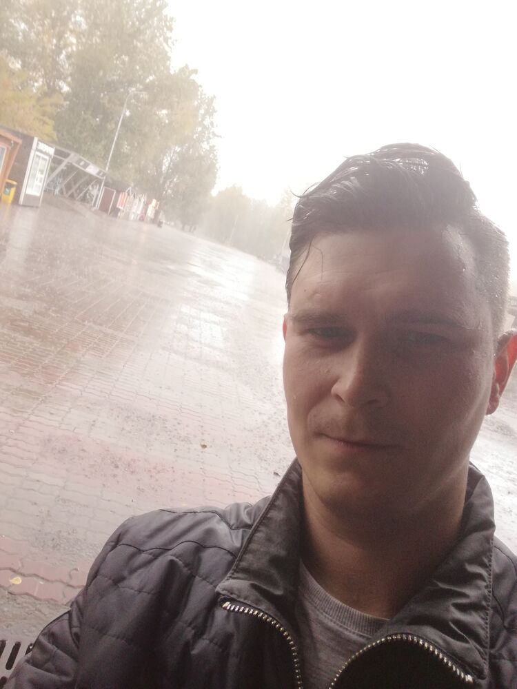  ,   Vladislav, 30 ,   ,   
