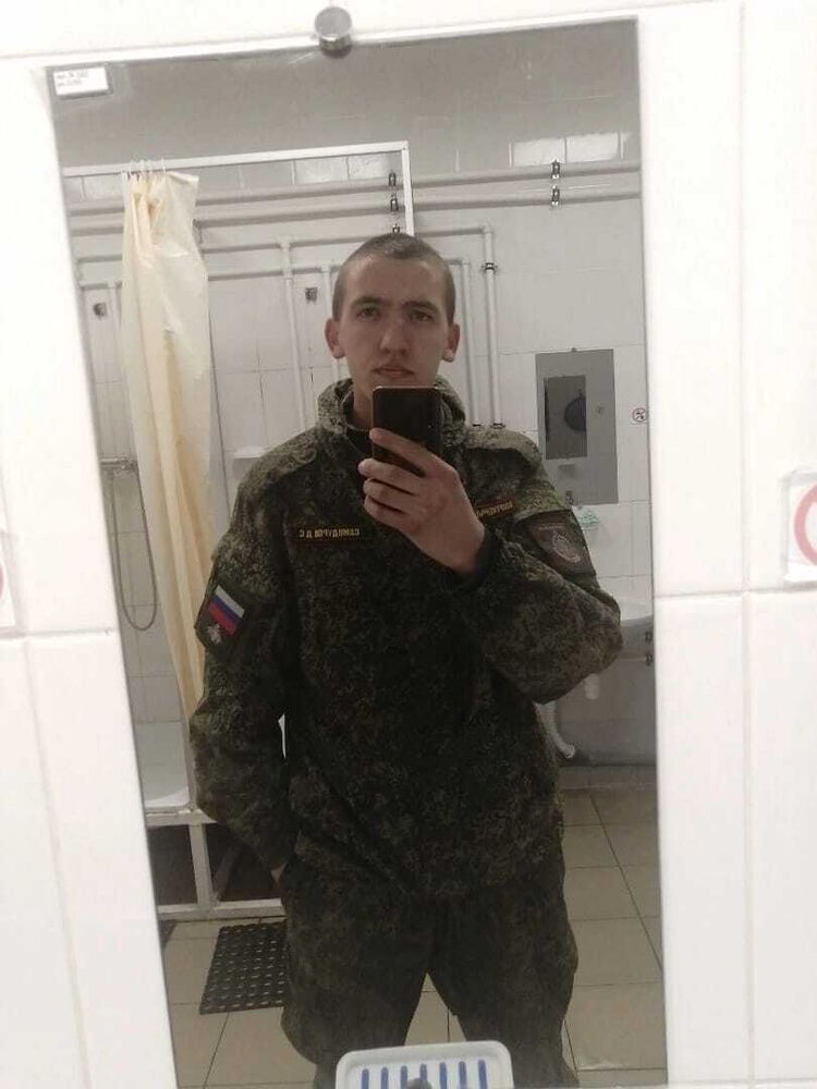  32232615  , 23 ,    
