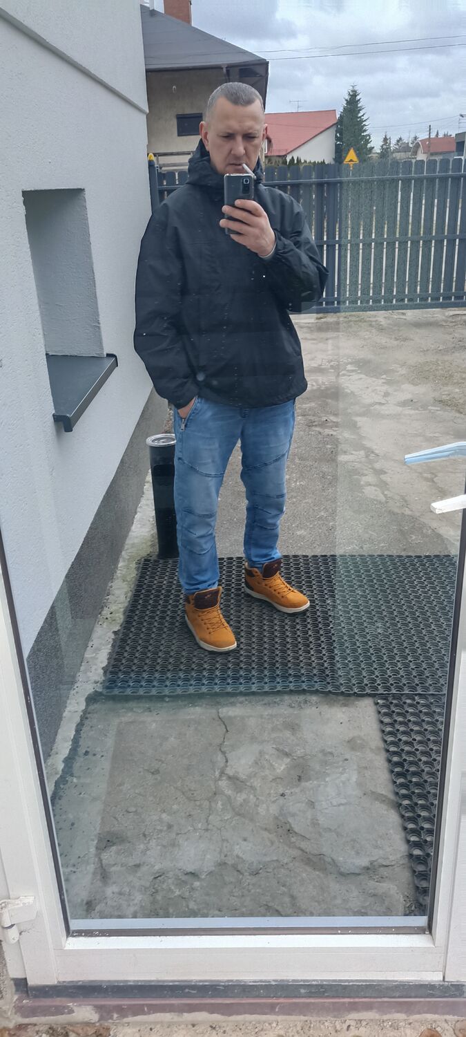  40786975  , 43 ,    