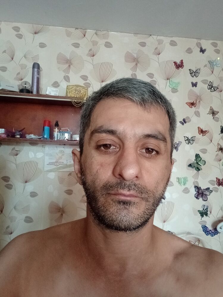  35687995  , 46 ,    